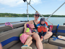 Load image into Gallery viewer, 18' Pontoon Boat Rental