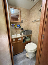 Load image into Gallery viewer, 2010 Jayco Jay Feather on Site #20
